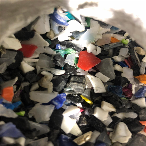 Exporting 80,000 lbs. of HDPE/PP 90/10 Washed Regrind from Savannah to Global Markets