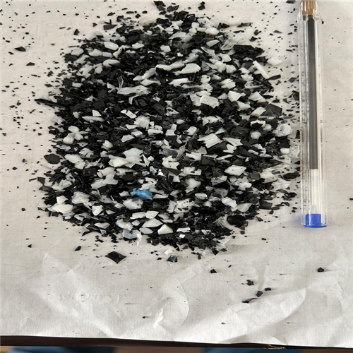 PET black and white flakes from cups/trays