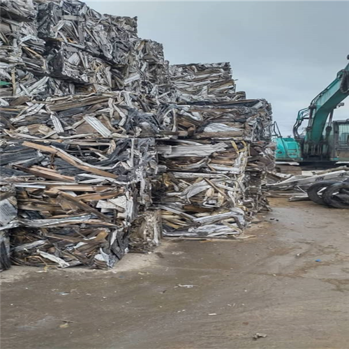 Exporting 400 Tons of Aluminum Extrusion (6063) Scrap from Sendai Port